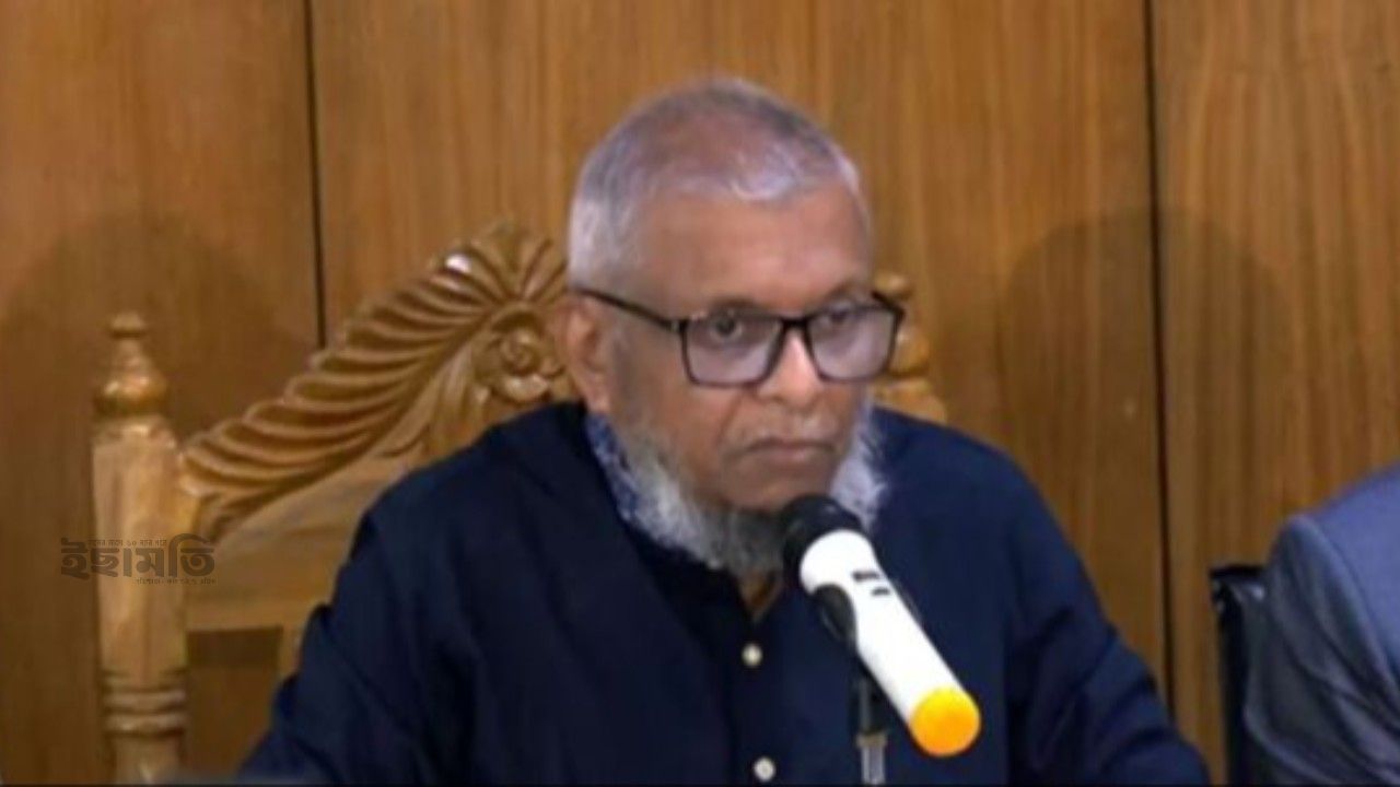 পোশাকশিল্পে অসন্তোষ নিরসন: আগামীকাল নতুন ‘মজুরি বোর্ড’ গঠনের ঘোষণা